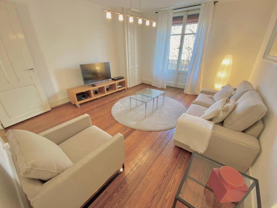 Your Bright Charming Cocoon Between Lake And City Lausana Exterior foto